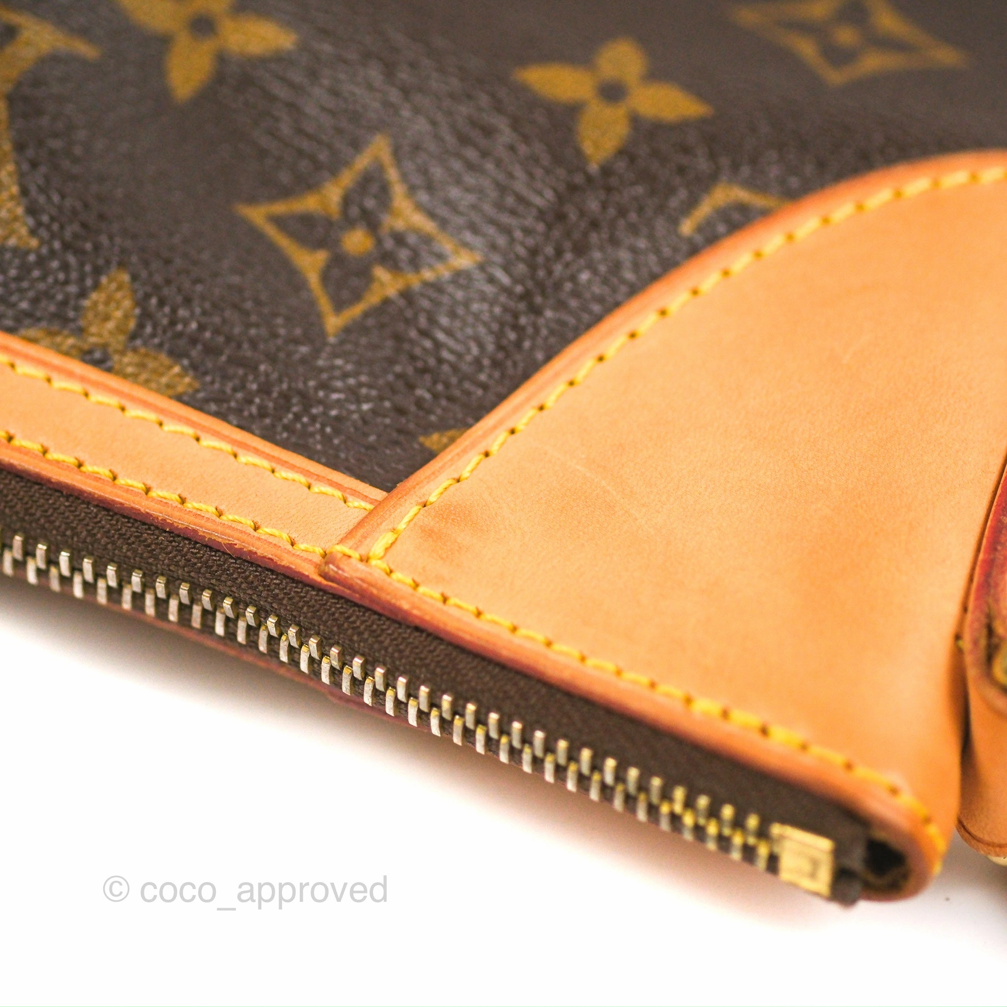 Louis Vuitton Vintage Odeon Shoulder Bag Monogram Canvas MM