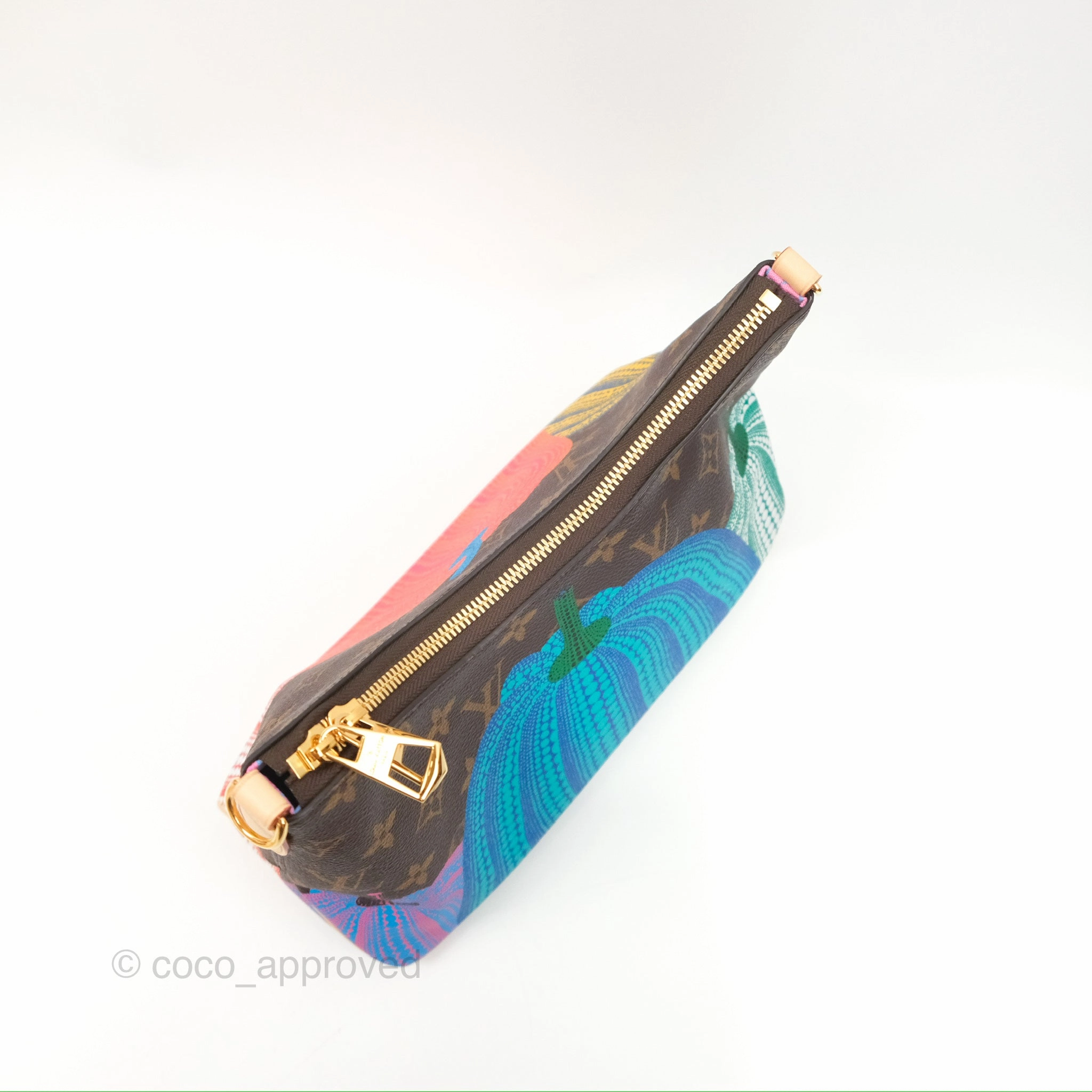 Louis Vuitton x Yayoi Kusama Boulogne Monogram Canvas