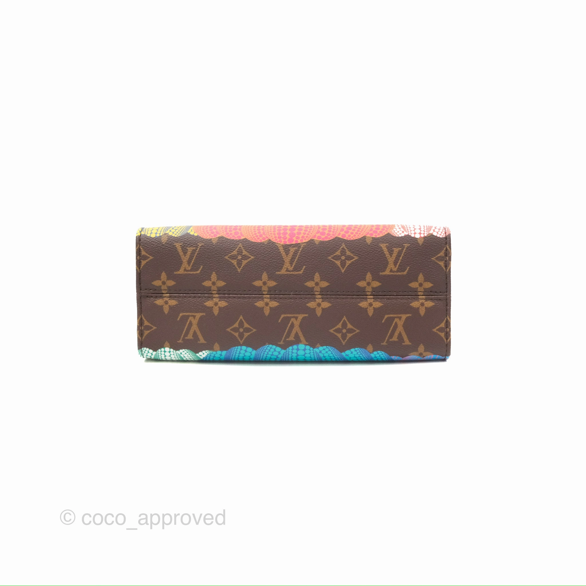 Louis Vuitton x Yayoi Kusama OnTheGo PM Monogram Canvas