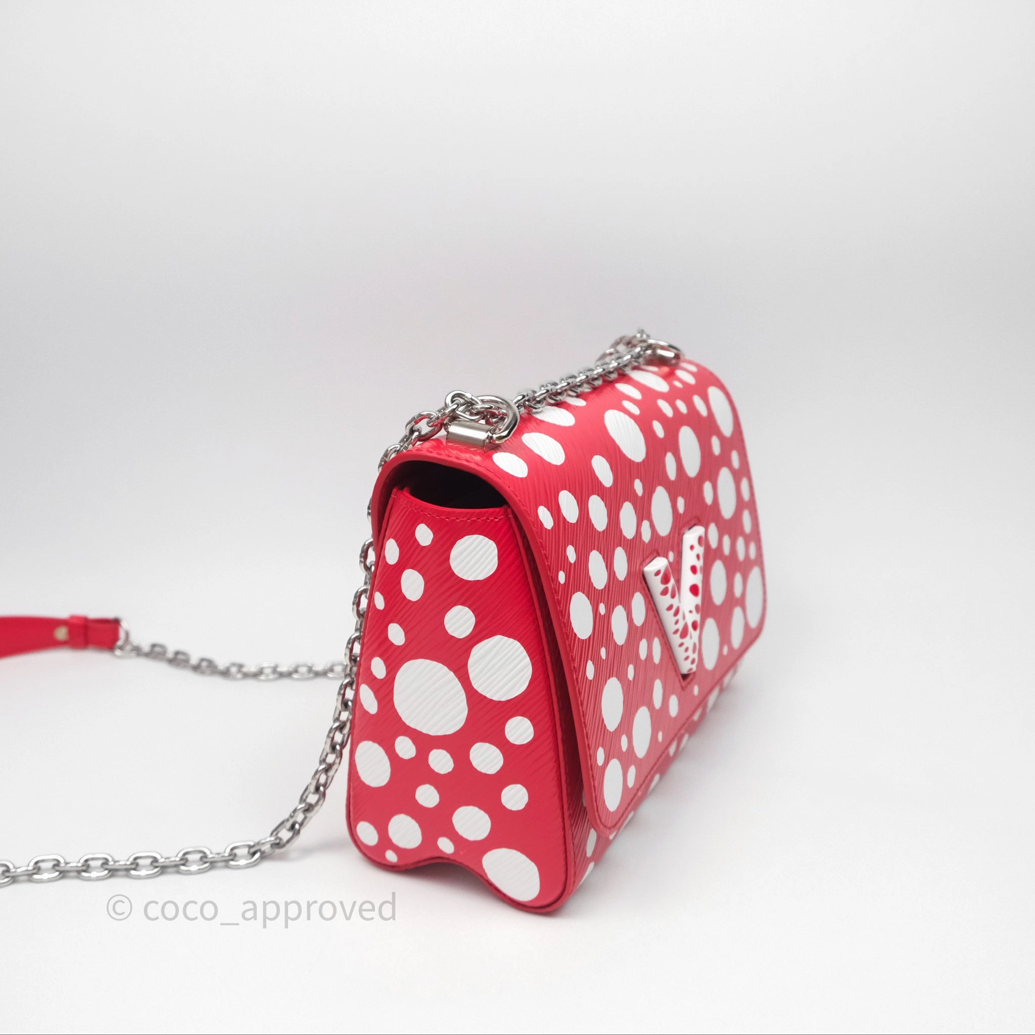 Louis Vuitton x Yayoi Kusama Twist MM Red/ White Epi Silver Hardware