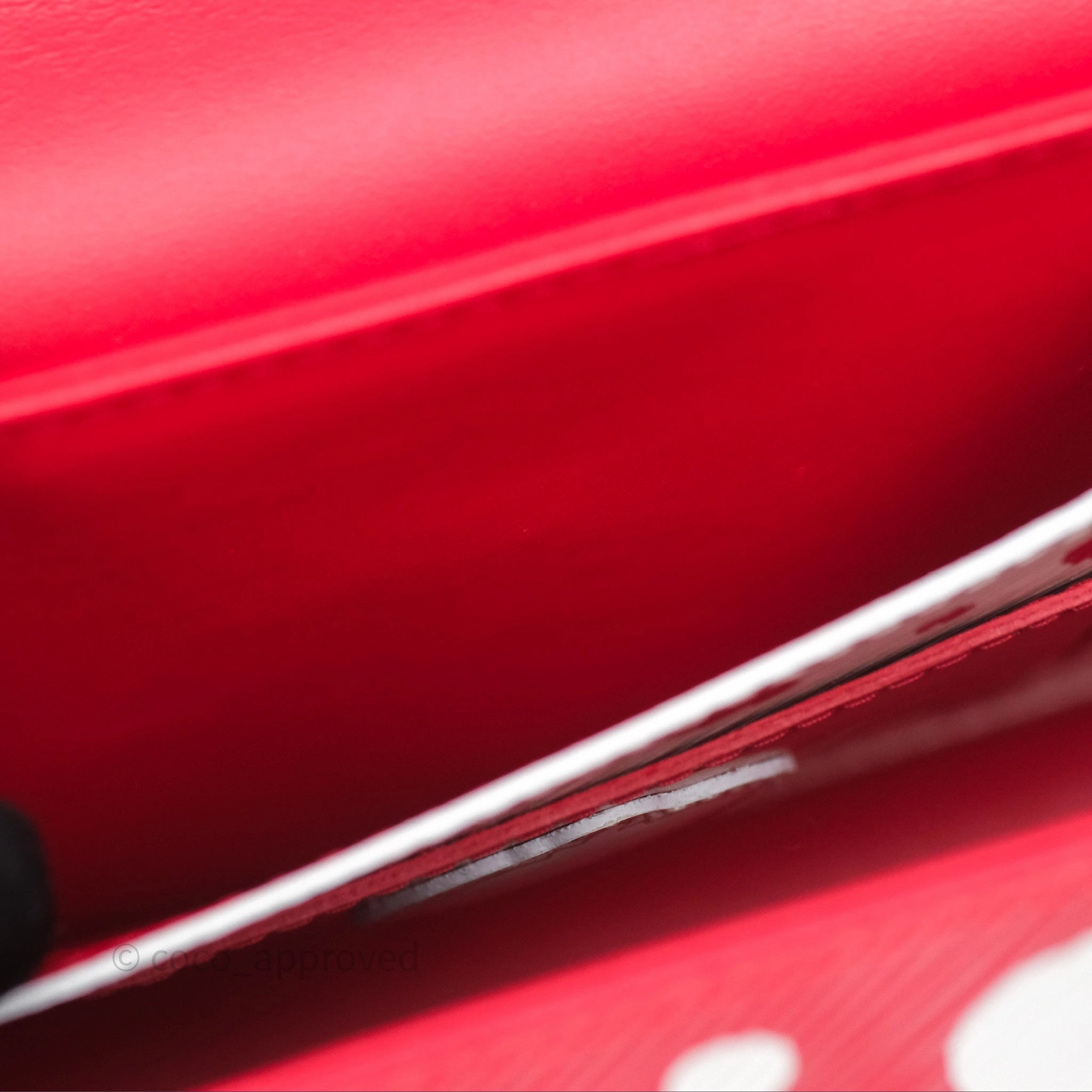 Louis Vuitton x Yayoi Kusama Twist MM Red/ White Epi Silver Hardware